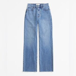 Abercrombie Curve Love High Rise 90s Relaxed Jean